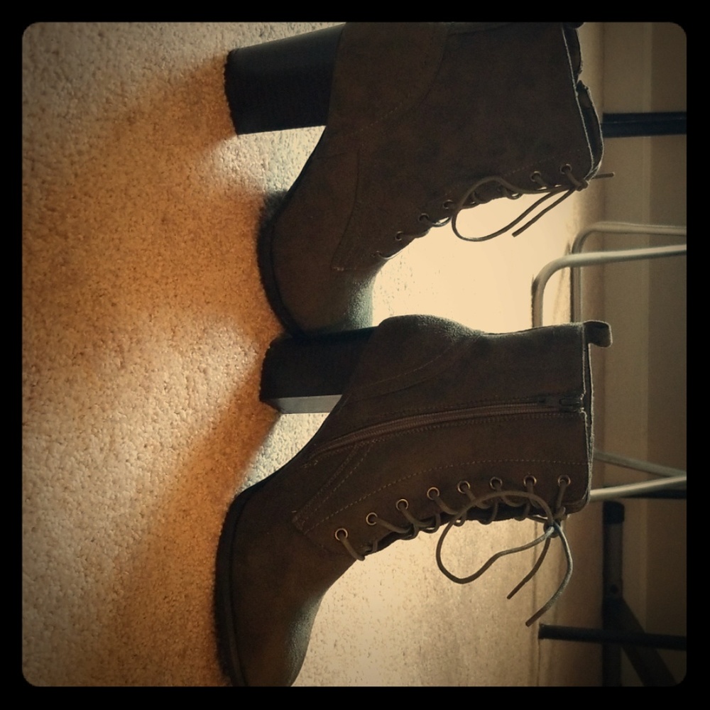 Camo Green Suede Ankle Boots